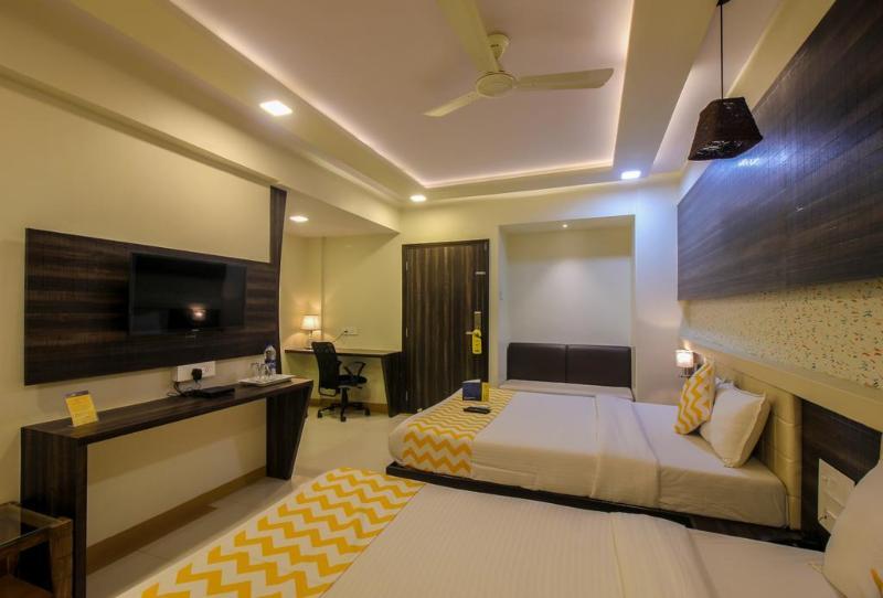 Fabexpress Time Square Hotel Тане Екстериор снимка