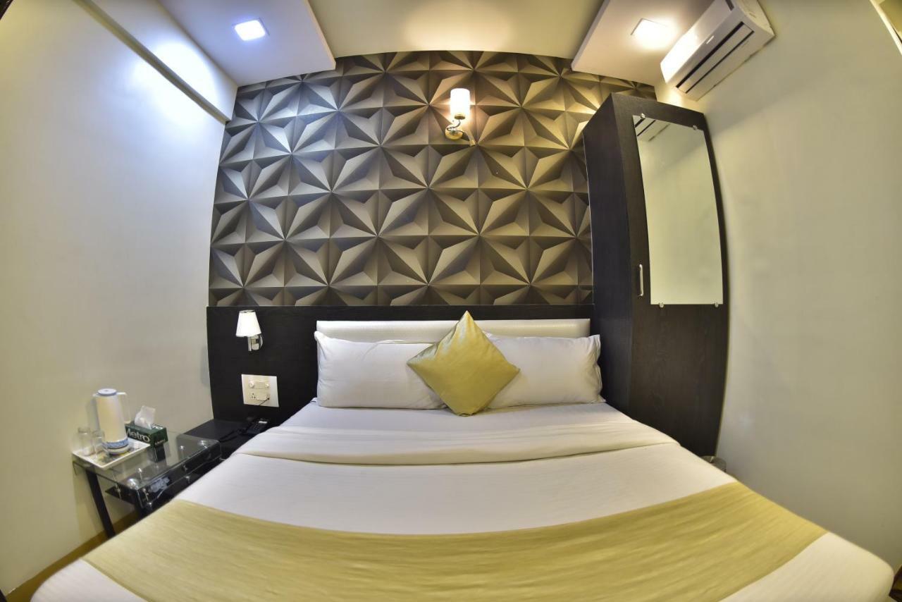 Fabexpress Time Square Hotel Тане Екстериор снимка