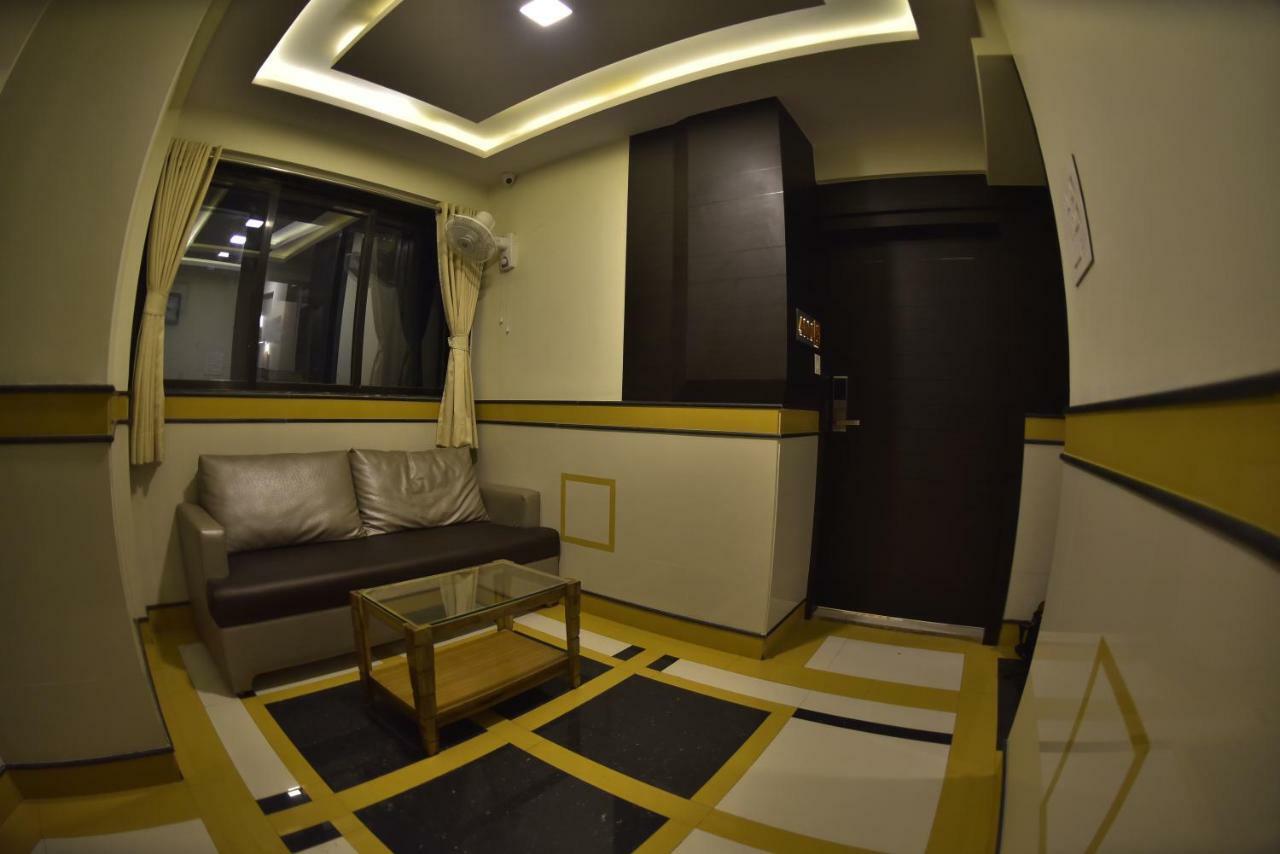 Fabexpress Time Square Hotel Тане Екстериор снимка